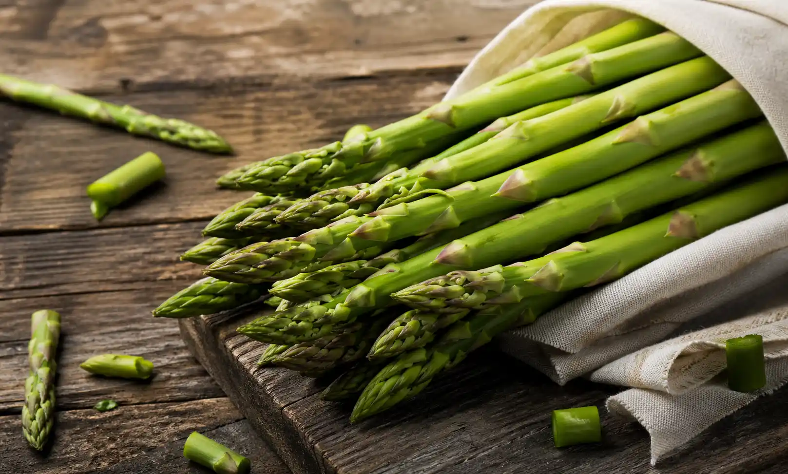 Asparagus Health Benefits: Boost Energy, Digestion Naturally