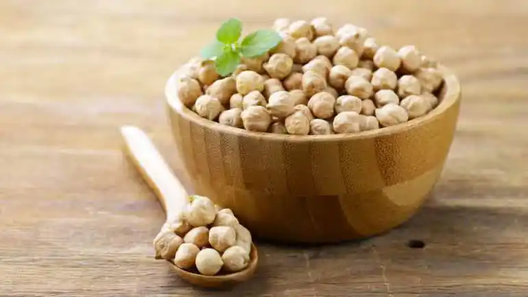 Can of Chickpeas Nutrition: Benefits, Protein &amp; Calories