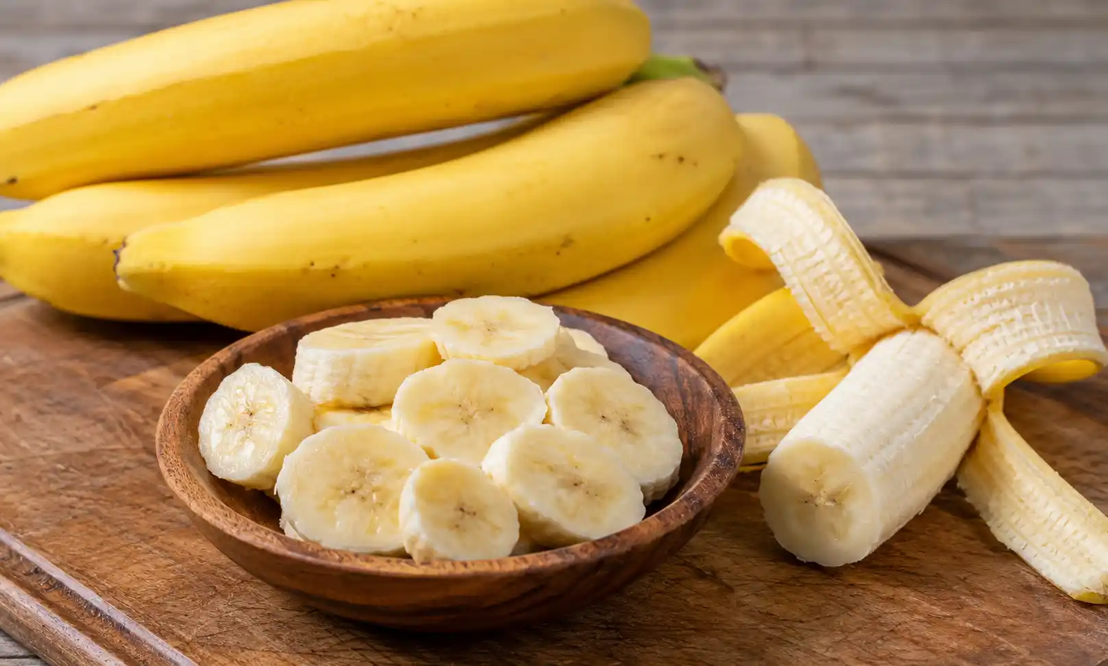What Nutrition Is in a Banana? Benefits, Facts &amp; Nutrients