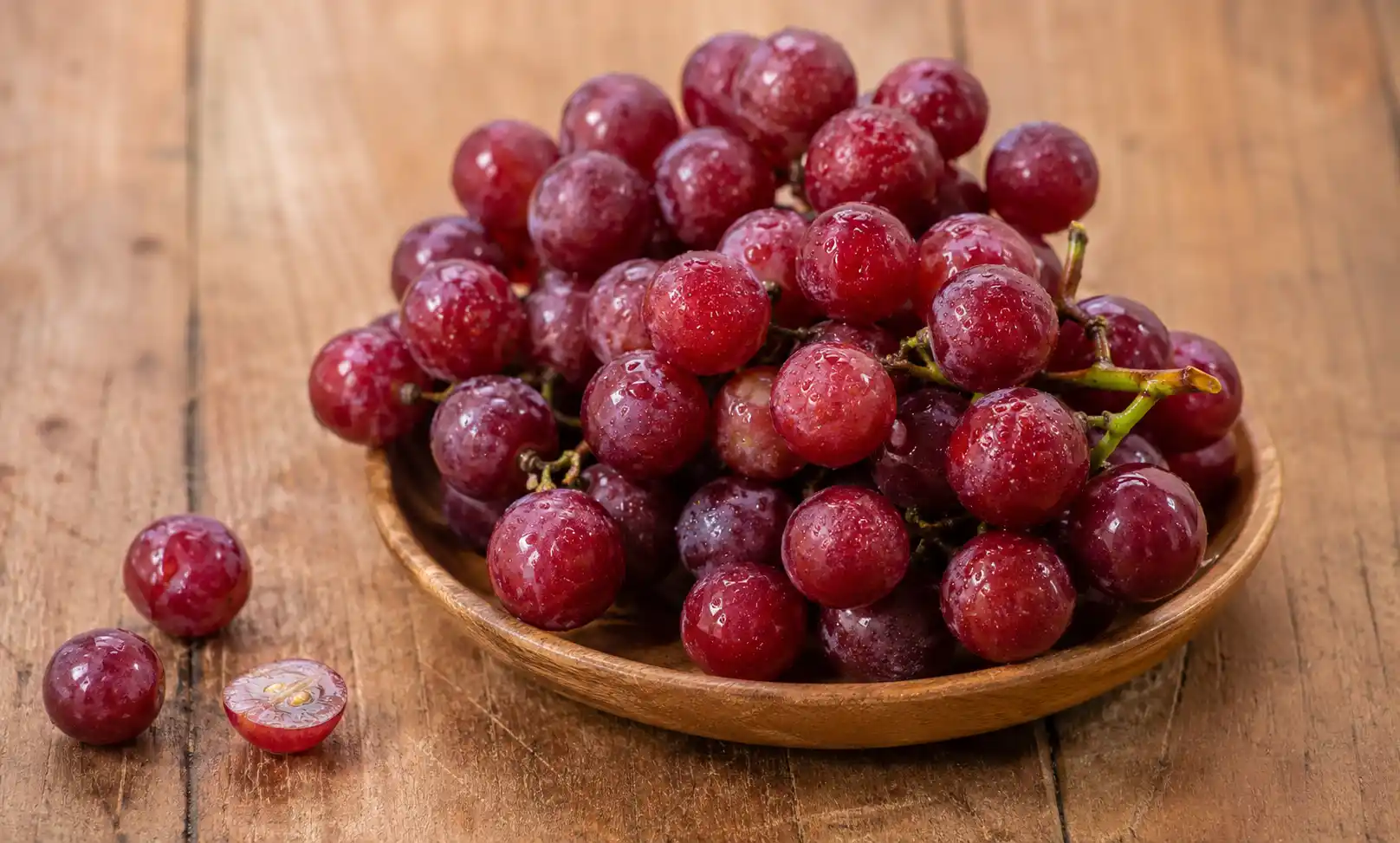 What Nutrition Is in Grapes? Complete Health Guide