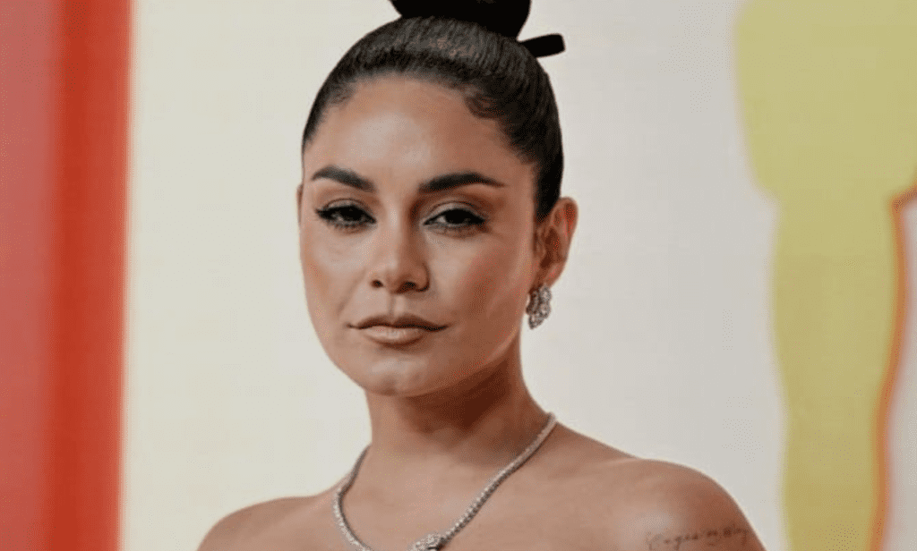Vanessa Hudgens pregnancy announcement with guava glazed nails