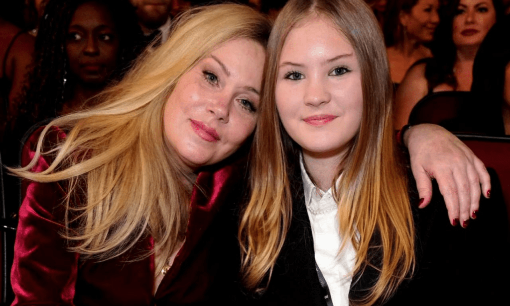 Mother-daughter heartbreak amid Christina Applegate's MS battle.